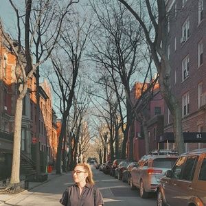 Meet your Posher, Elizabeth